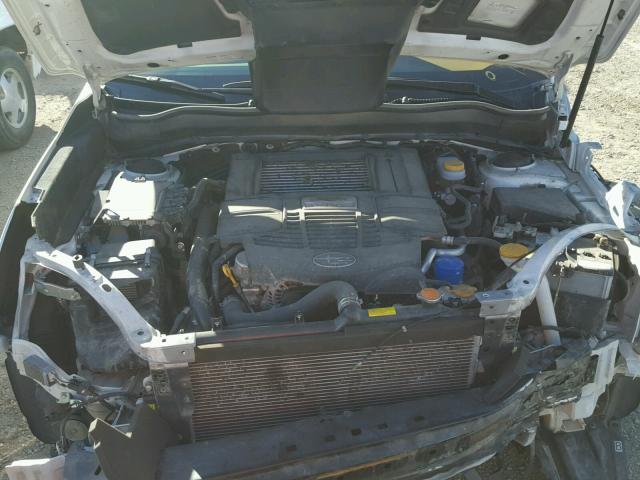 JF2SJGUC2FH524443 - 2015 SUBARU FORESTER 2 WHITE photo 7