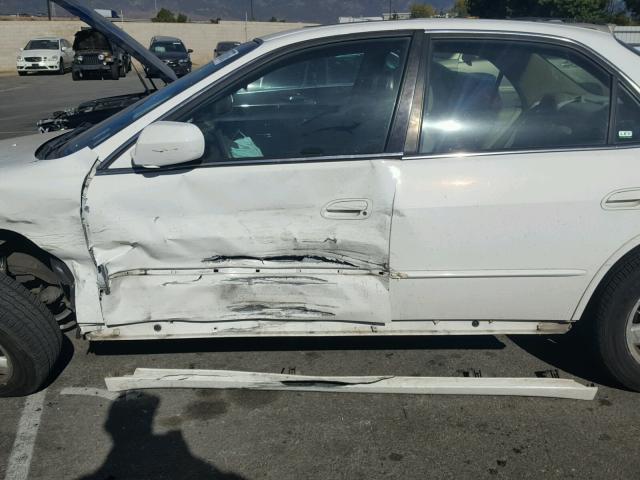 1HGCG1655YA057061 - 2000 HONDA ACCORD EX WHITE photo 10