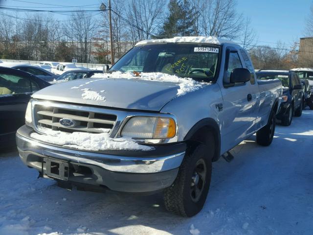 1FTRX18W51NA07399 - 2001 FORD F150 SILVER photo 2