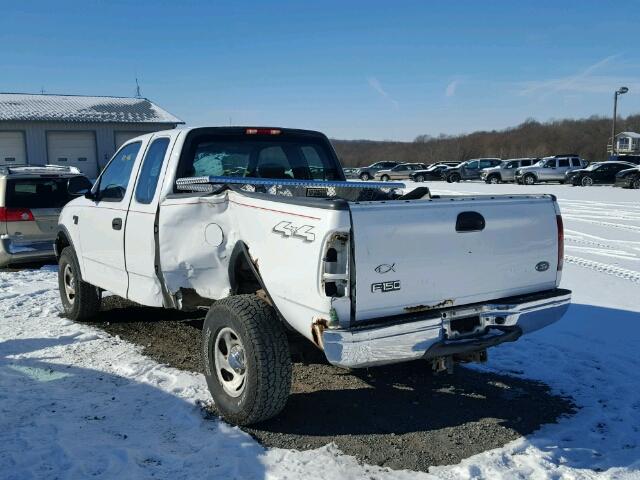 1FTRX18W92NA55280 - 2002 FORD F150 WHITE photo 3