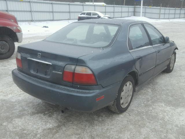 1HGCD5634VA047227 - 1997 HONDA ACCORD LX BLUE photo 4