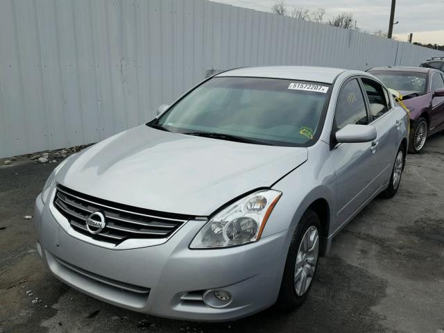 1N4AL2AP9AC172861 - 2010 NISSAN ALTIMA BAS SILVER photo 2