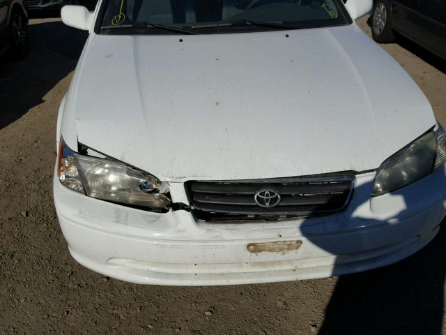 4T1BF22K9YU953016 - 2000 TOYOTA CAMRY LE WHITE photo 9