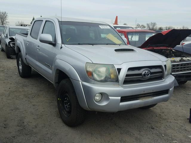 3TMLU4ENXAM048696 - 2010 TOYOTA TACOMA DOU SILVER photo 1