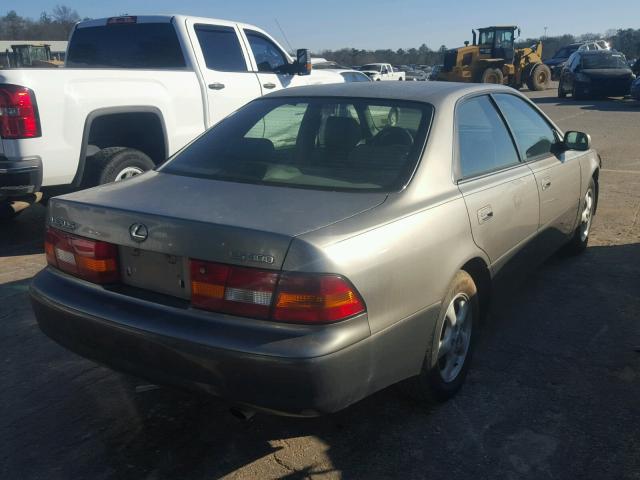 JT8BF28G4W5046641 - 2001 LEXUS RX 300 GRAY photo 4