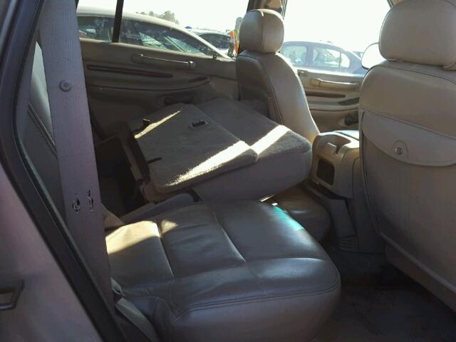 5LMRU27A7YLJ08155 - 2000 LINCOLN NAVIGATOR GRAY photo 6