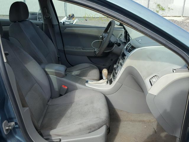 1G1ZH57B69F250771 - 2009 CHEVROLET MALIBU 1LT BLUE photo 5