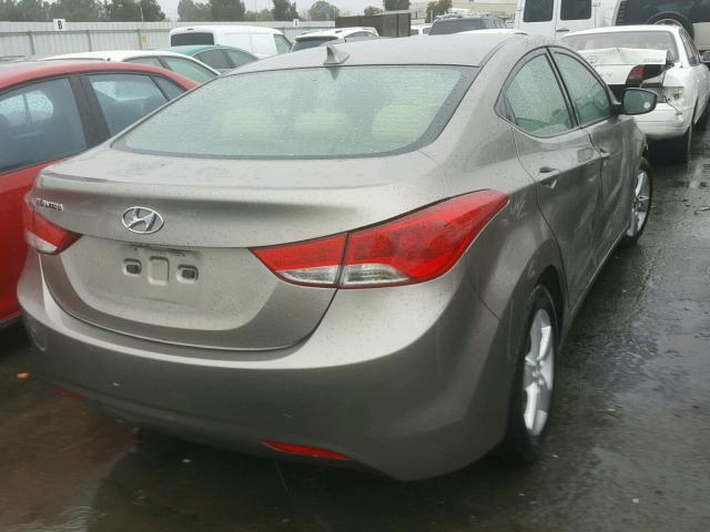 5NPDH4AE4DH332849 - 2013 HYUNDAI ELANTRA GL GOLD photo 4