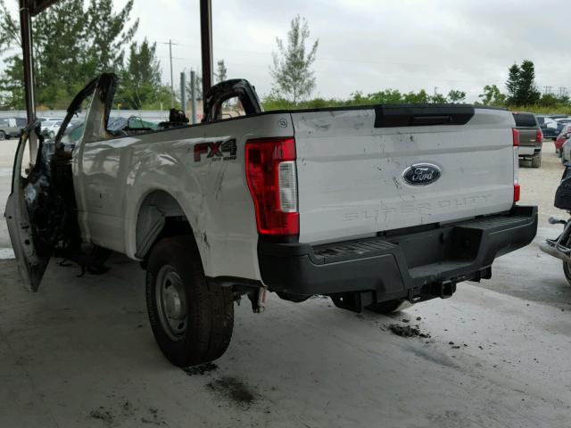 1FTBF2BTXHED56111 - 2017 FORD F250 SUPER WHITE photo 3