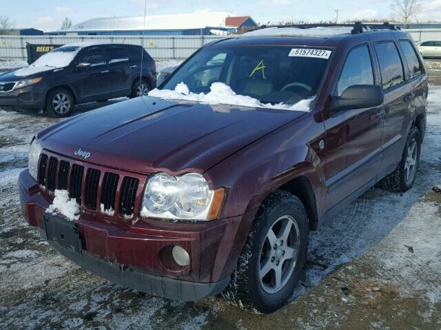 1J8HR48P07C619121 - 2007 JEEP GRAND CHER MAROON photo 2