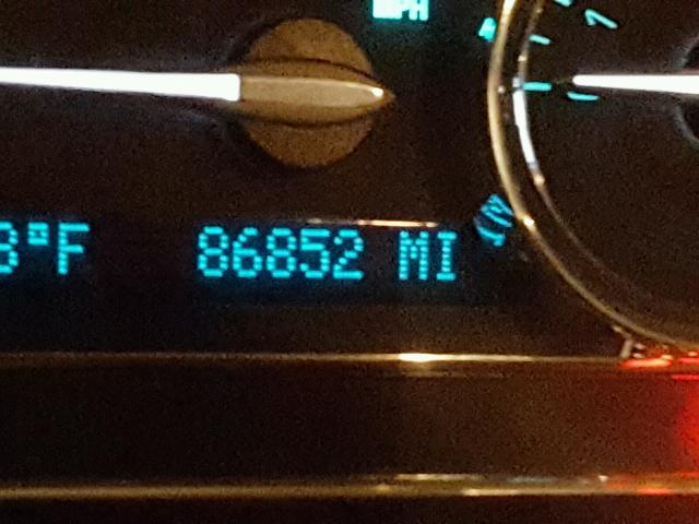 3GNBAAFW6BS641700 - 2011 CHEVROLET HHR LS RED photo 8