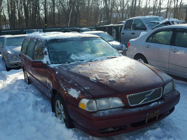 YV1LW61J5Y2637885 - 2000 VOLVO V70 BASE RED photo 1