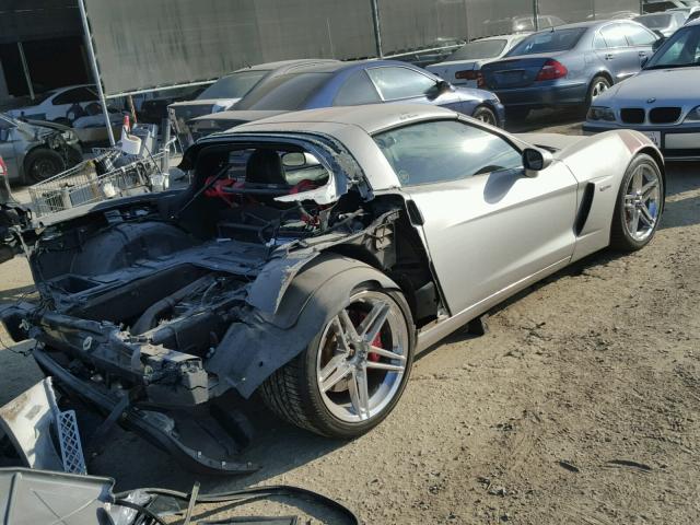 1G1YY26E375135909 - 2007 CHEVROLET CORVETTE Z GRAY photo 4