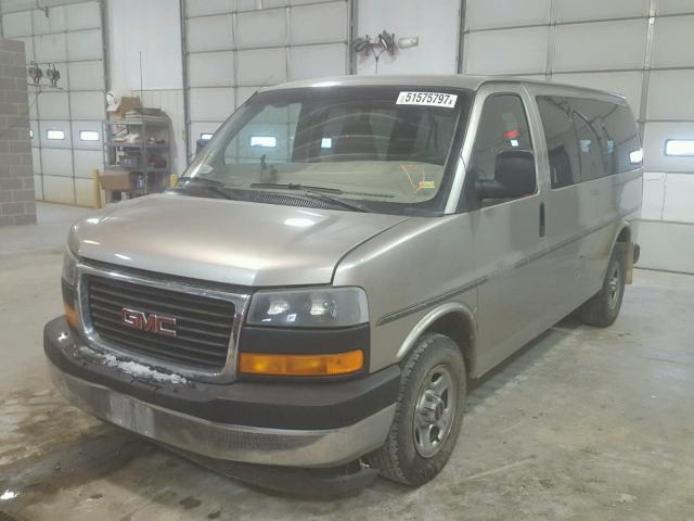 1GKFG15T031226203 - 2003 GMC SAVANA G15 BROWN photo 2