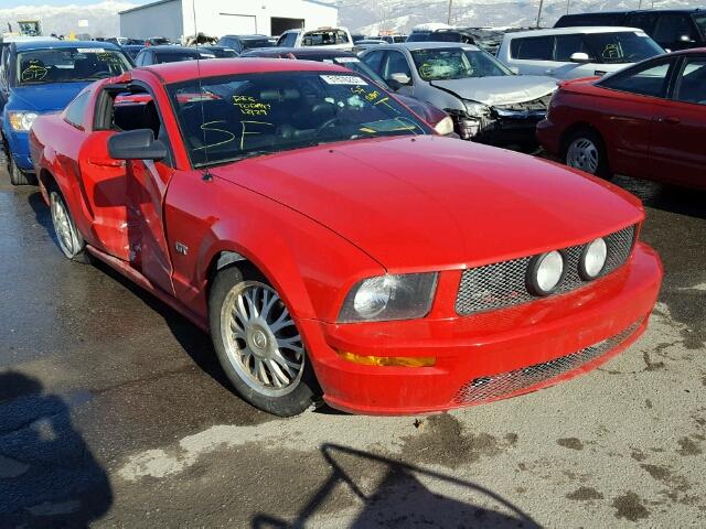 1ZVHT82H675283719 - 2007 FORD MUSTANG GT RED photo 1