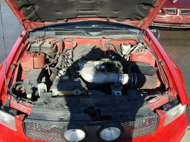1ZVHT82H675283719 - 2007 FORD MUSTANG GT RED photo 7