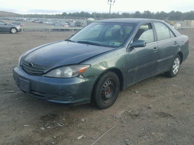 4T1BE32K13U725738 - 2003 TOYOTA CAMRY LE GREEN photo 2