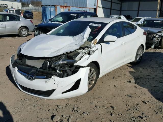 5NPDH4AE4FH612340 - 2015 HYUNDAI ELANTRA SE WHITE photo 2