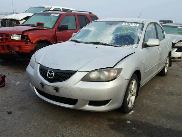 JM1BK12F251346675 - 2005 MAZDA 3 I SILVER photo 2