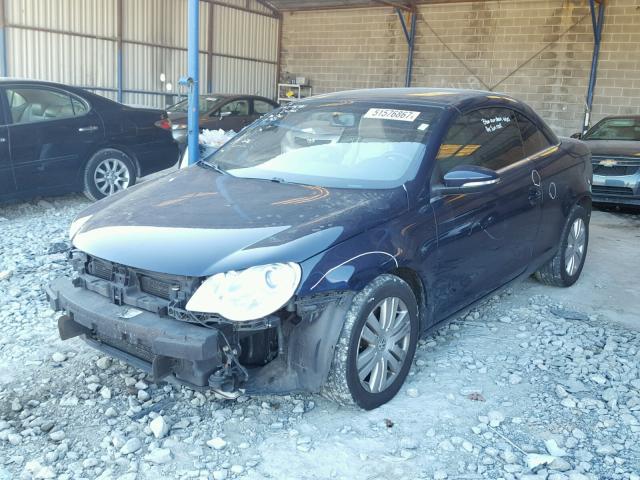 WVWBA7AH2AV012593 - 2010 VOLKSWAGEN EOS TURBO BLUE photo 2