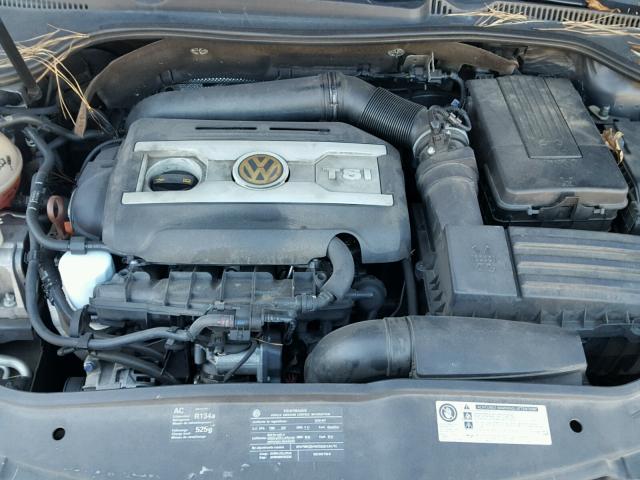 WVWBA7AH2AV012593 - 2010 VOLKSWAGEN EOS TURBO BLUE photo 7