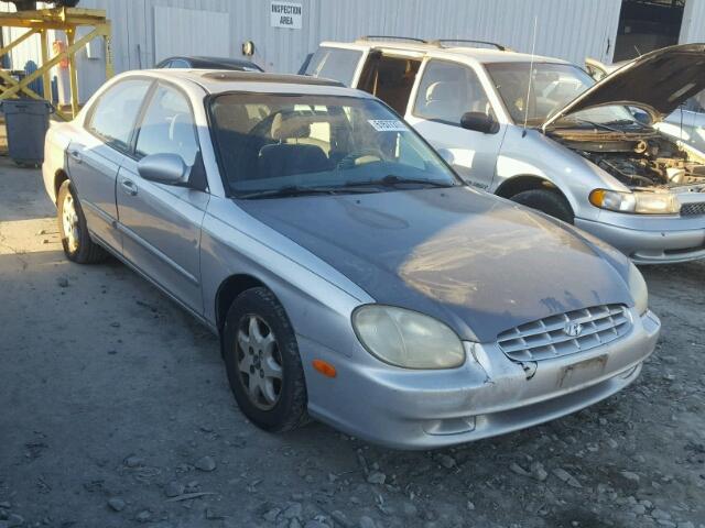 KMHWF35V01A439379 - 2001 HYUNDAI SONATA SILVER photo 1