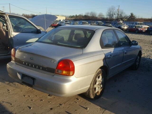 KMHWF35V01A439379 - 2001 HYUNDAI SONATA SILVER photo 4