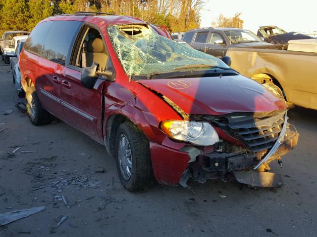 2A4GP54LX7R322635 - 2007 CHRYSLER TOWN & COU BURGUNDY photo 1