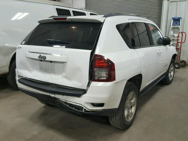 1C4NJCBA1FD156639 - 2015 JEEP COMPASS SP WHITE photo 4