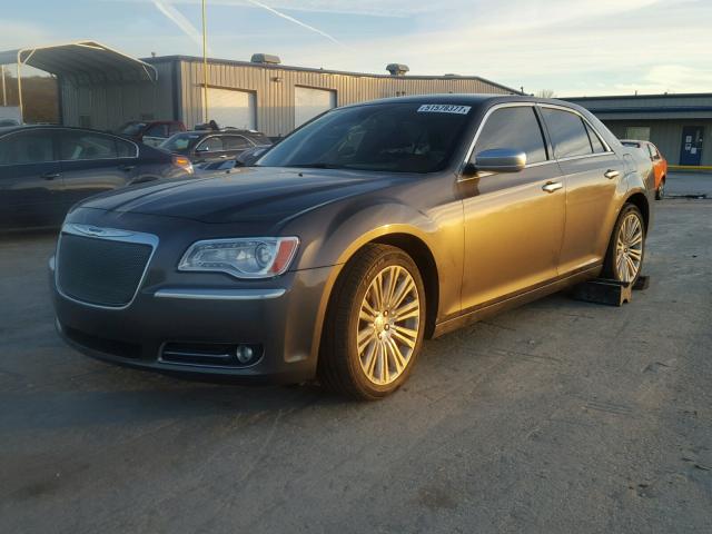 2C3CCADG2DH703624 - 2013 CHRYSLER 300C VARVA GRAY photo 2