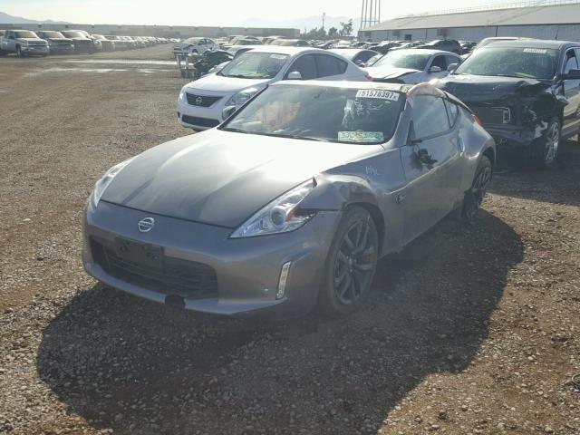 JN1AZ4EH1HM952237 - 2017 NISSAN 370Z BASE GRAY photo 2