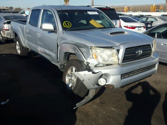 3TMKU72N75M003755 - 2005 TOYOTA TACOMA DOU SILVER photo 1