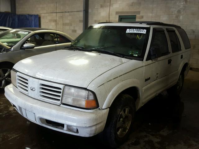 1GHDT13W712206141 - 2001 OLDSMOBILE BRAVADA WHITE photo 2