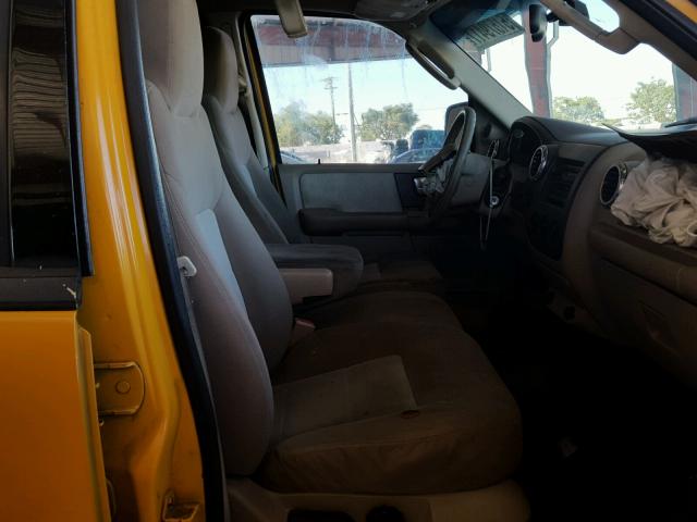 1FMPU16WX3LB10590 - 2003 FORD EXPEDITION YELLOW photo 5