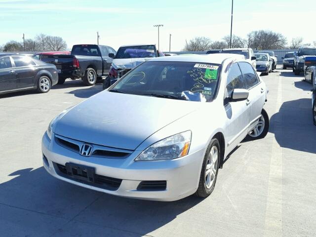 JHMCM56327C010133 - 2007 HONDA ACCORD SE SILVER photo 2