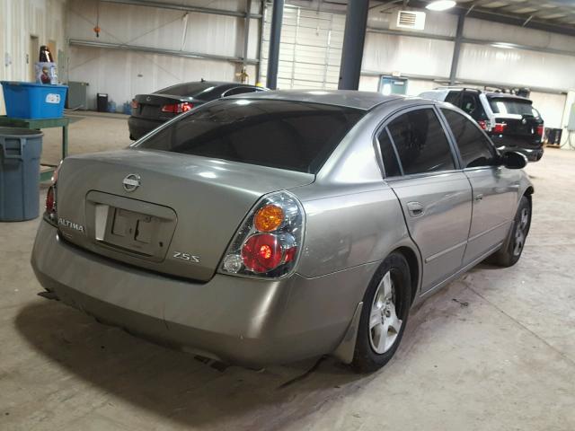 1N4AL11D62C234508 - 2002 NISSAN ALTIMA BAS GRAY photo 4