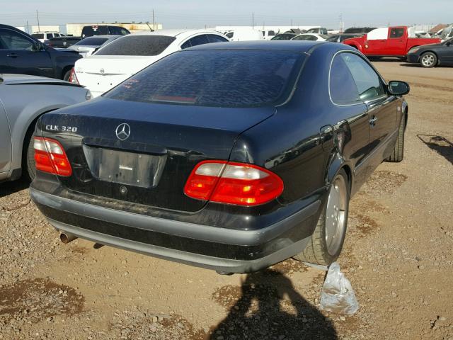 WDBLJ65G1XF100990 - 1999 MERCEDES-BENZ CLK 320 BLACK photo 4