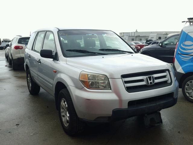 5FNYF28196B049945 - 2006 HONDA PILOT LX SILVER photo 1