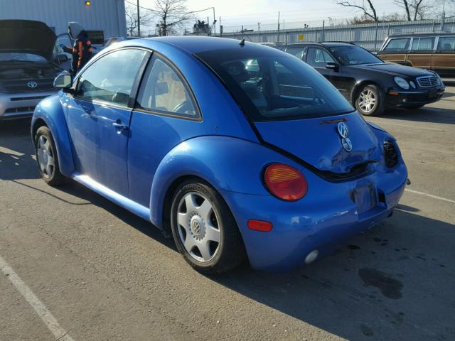 3VWCC21C6XM428488 - 1999 VOLKSWAGEN NEW BEETLE 蓝色 照片 3