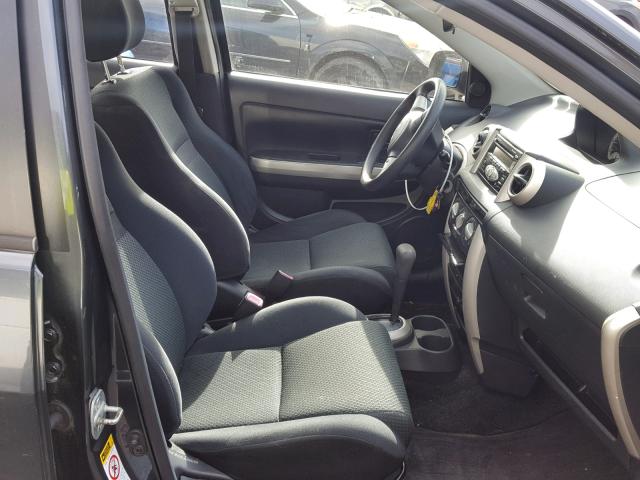JTKKT604660162657 - 2006 TOYOTA SCION XA ნაცრისფერი ფოტო 5