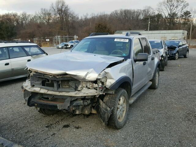 1FMEU51K77UB20285 - 2007 FORD EXPLORER S GRAY photo 2