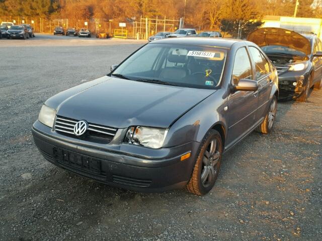 3VWSE69M53M140983 - 2003 VOLKSWAGEN JETTA GLS GRAY photo 2