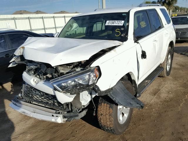 JTEZU5JRXE5077227 - 2014 TOYOTA 4RUNNER SR WHITE photo 2