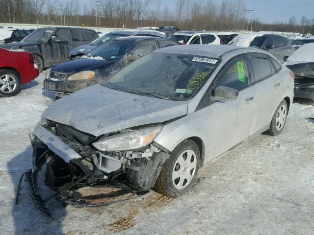 1FADP3E2XGL377894 - 2016 FORD FOCUS S SILVER photo 2