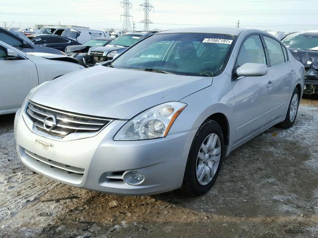 1N4AL2AP6BN418190 - 2011 NISSAN ALTIMA BAS SILVER photo 2