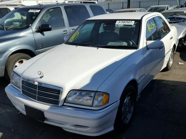 WDBHA23GXWA644935 - 1998 MERCEDES-BENZ C 230 WHITE photo 2