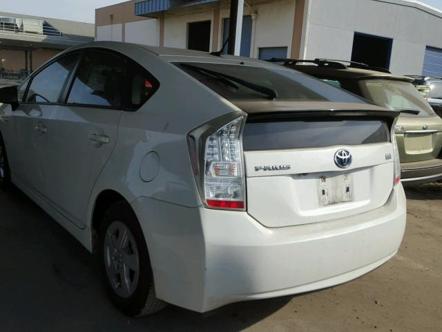 JTDKN3DU7A0236882 - 2010 TOYOTA PRIUS WHITE photo 3