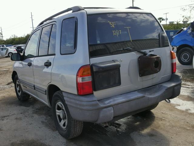 2CNBE13C736931446 - 2003 CHEVROLET TRACKER SILVER photo 3