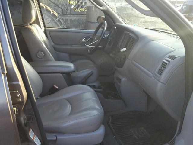 4F2CU09142KM28576 - 2002 MAZDA TRIBUTE LX GRAY photo 5