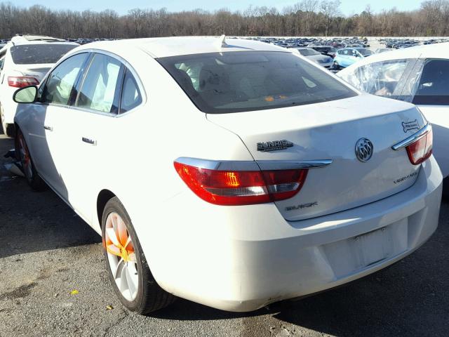 1G4PP5SKXD4140430 - 2013 BUICK VERANO WHITE photo 3